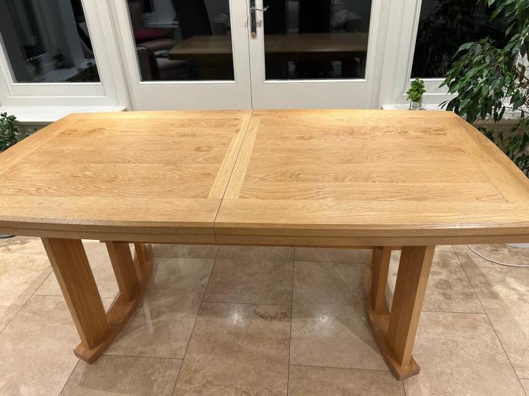Oak table and chairs 