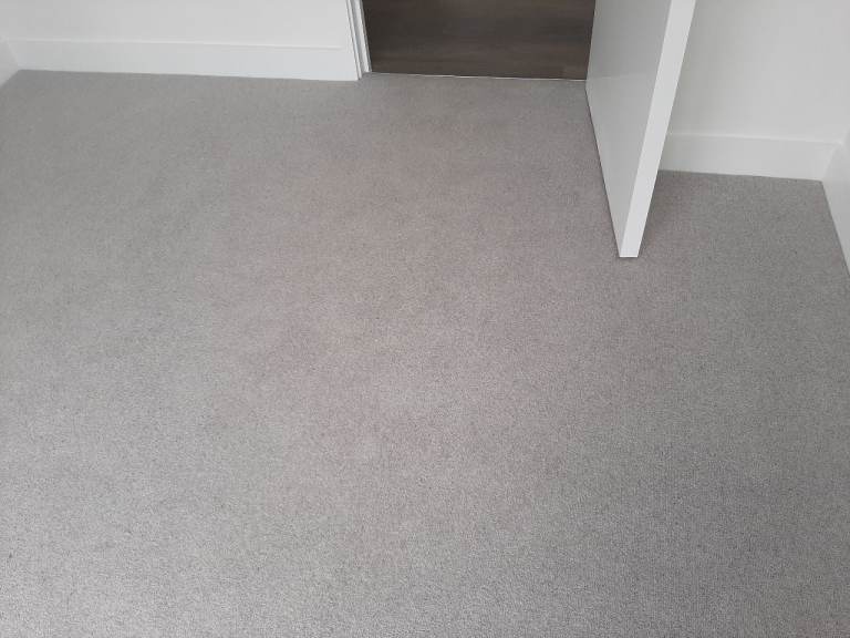 Carpet-vinyl-Laminate-Lvt-Spc-wood-floors 
