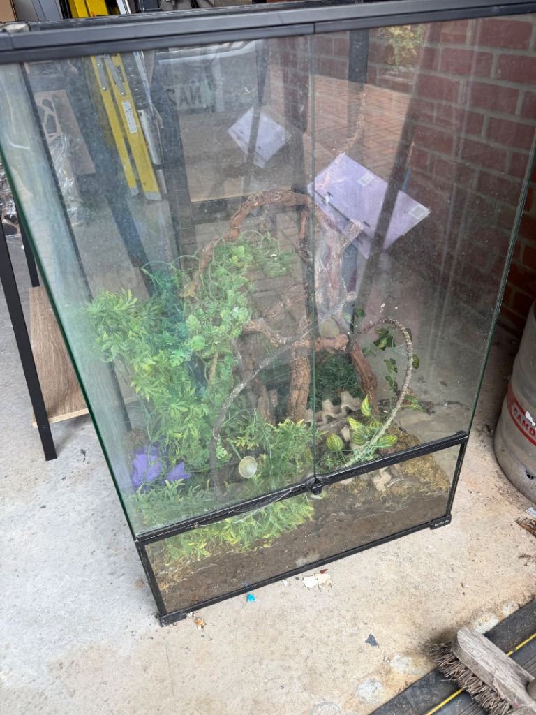 Large Vivarium