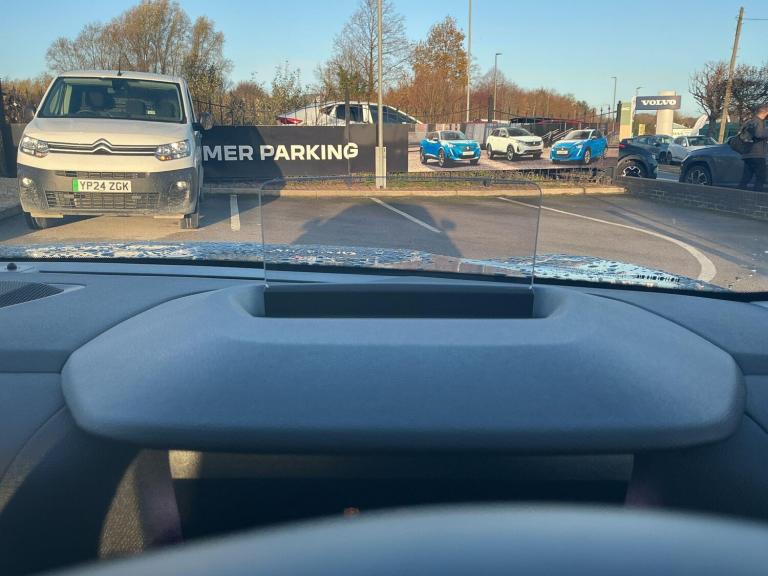 2025 Citroen e-C4 50kWh MAX Hatchback 5dr Electric Auto (7.4kW Charger) (136 ps) HATCHBACK Electr...