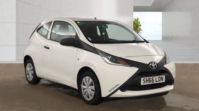 2016 Toyota AYGO 1.0 VVT-i X 3dr HATCHBACK PETROL Manual