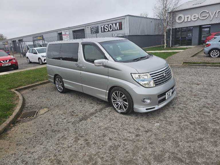 Nissan elgrand. Highway star, 2004, 3490 (cc)