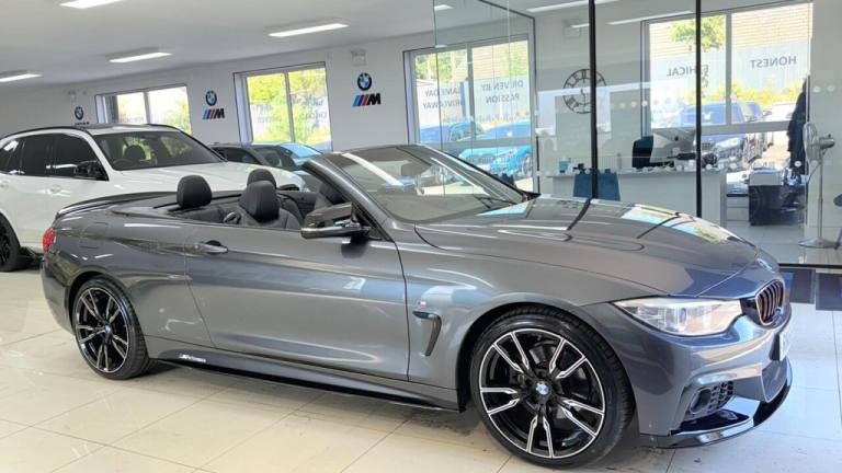 2015 BMW 4 Series 2.0 420d M Sport Auto Euro 6 (s/s) 2dr Convertible Diesel Automatic
