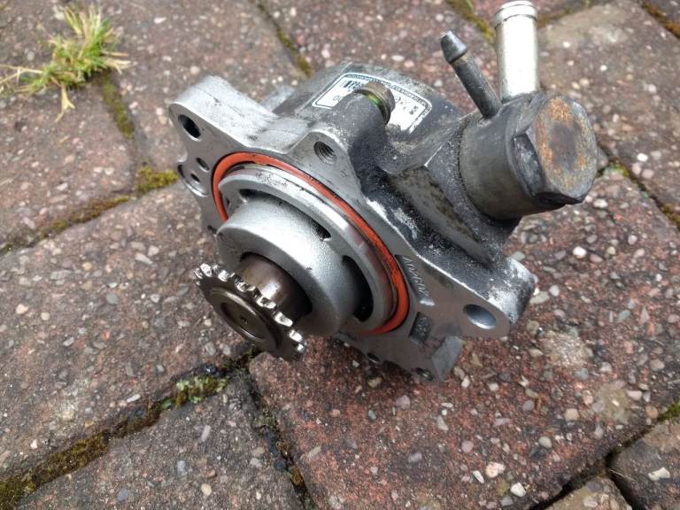 Nissan 2.2 dci Parts - X Trail T30 / Almera N16 / Primera P12 / Tino V10 Spares