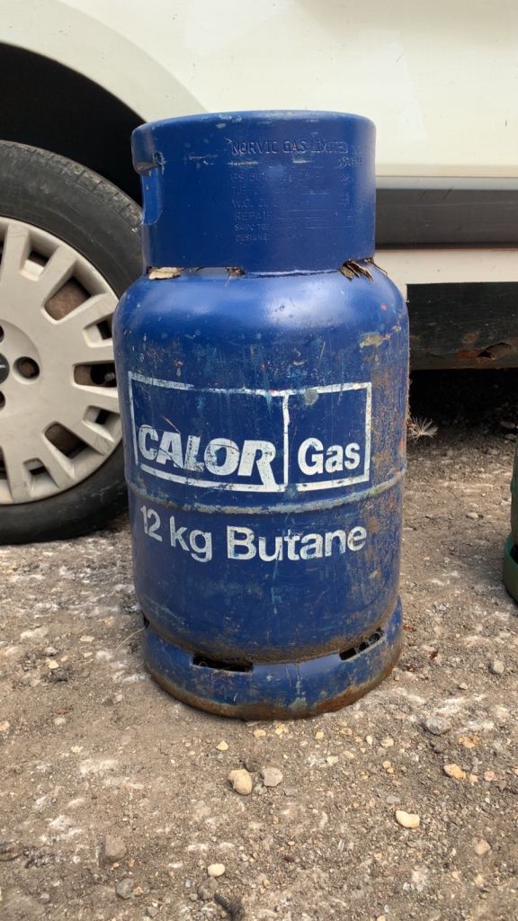 Various gas bottles 