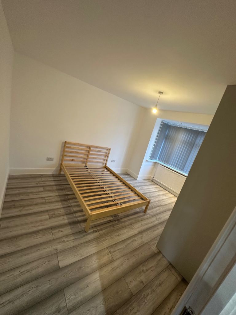 Double room for rent