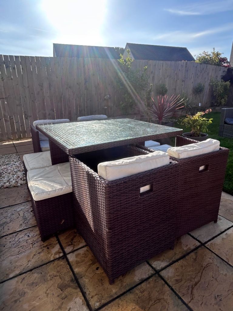 Rattan Garden Patio Cube Furniture Set with Cushions – Good Condition