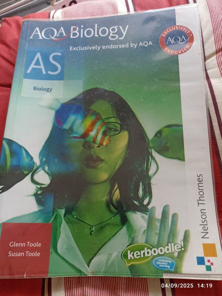 AQA Biology study book