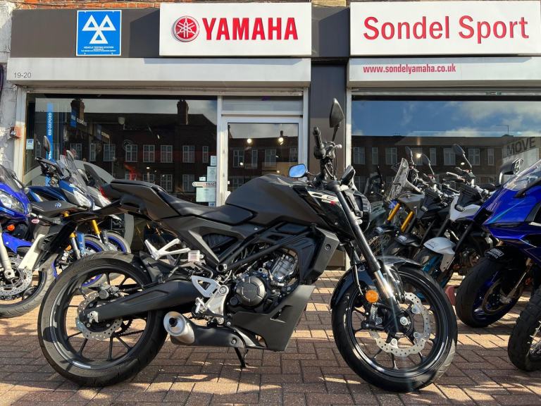 Honda CB125R