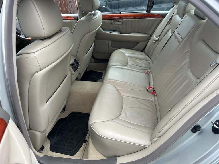 LEXUS LS 4.3 430 2002