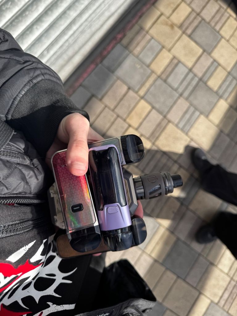 Five Vaping Devices - Good Condition Bundle