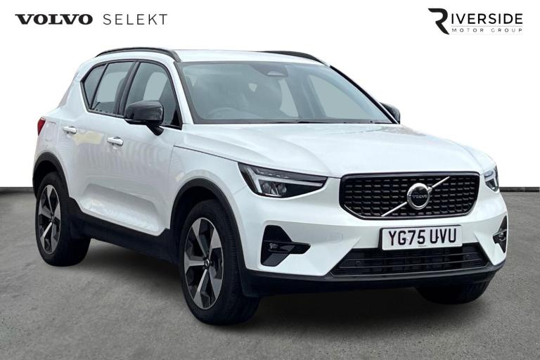 2025 Volvo XC40 Plus, B3 Mild hybrid, Petrol, Dark Estate Petrol Automatic