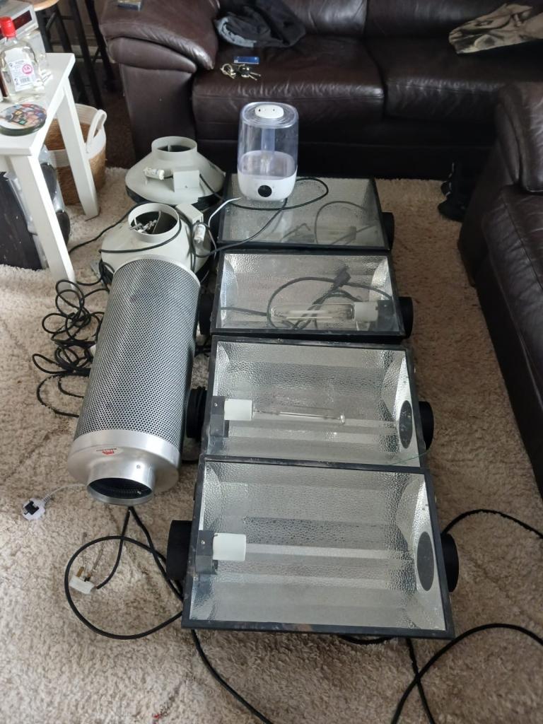 Hydroponic Equipment - Mega Cheap