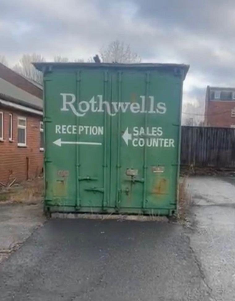 Container