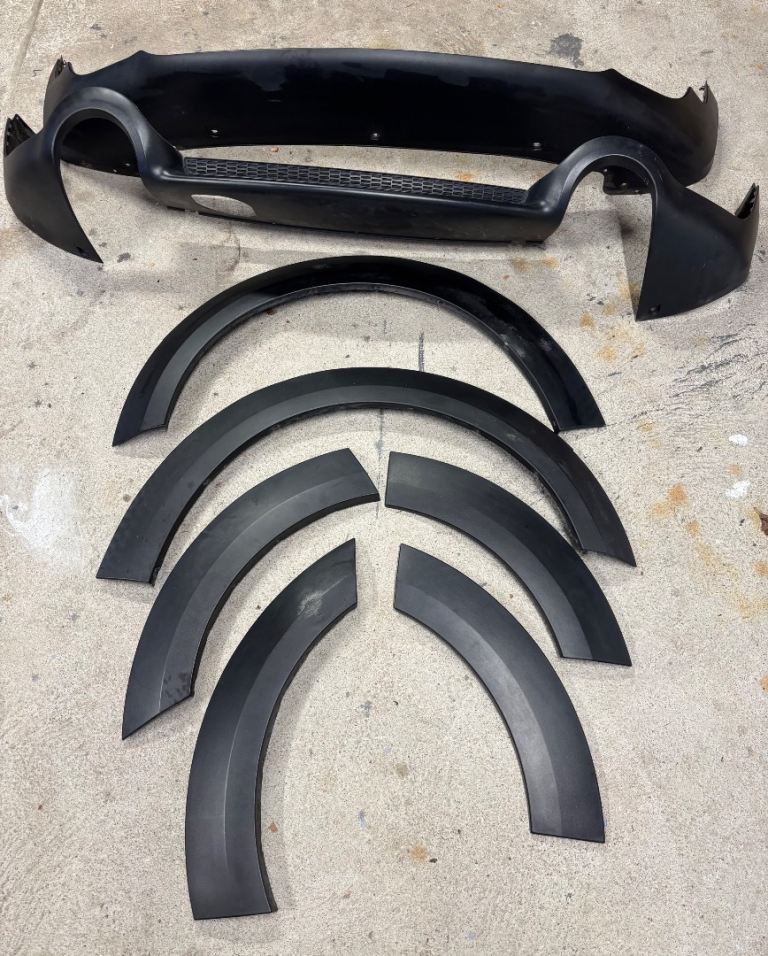 Mini R56 Wheel Arch Trims & spoilers 