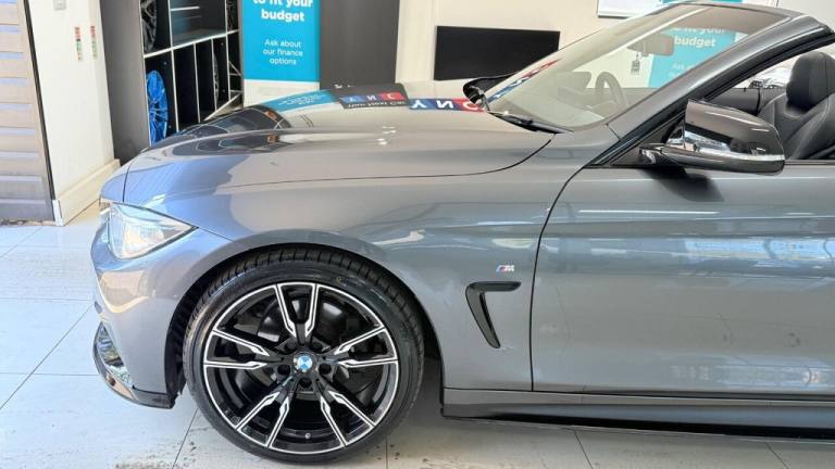 2015 BMW 4 Series 2.0 420d M Sport Auto Euro 6 (s/s) 2dr Convertible Diesel Automatic