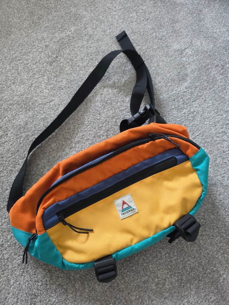 Passenger bumbag hip pack bag
