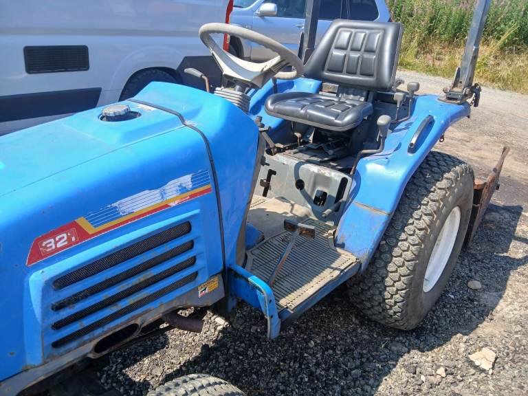 Iseki tractor