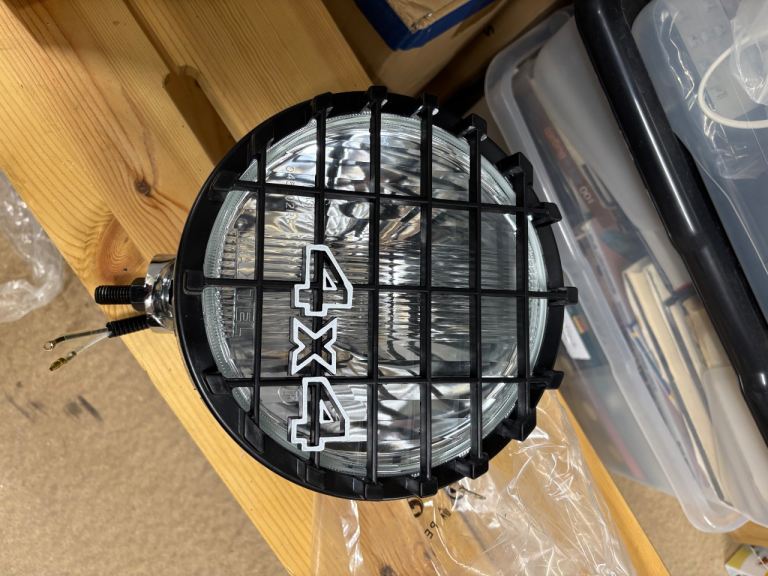 Landrover spot lights 