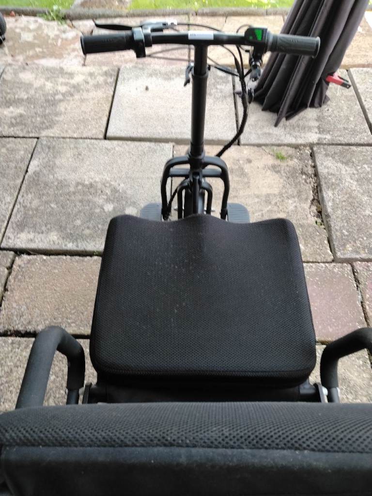 Foldable Electric Mobility Scooter – Black, Good Condition
