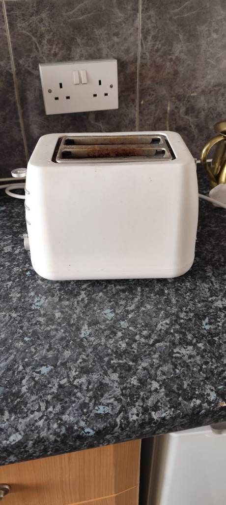Tesco Toaster