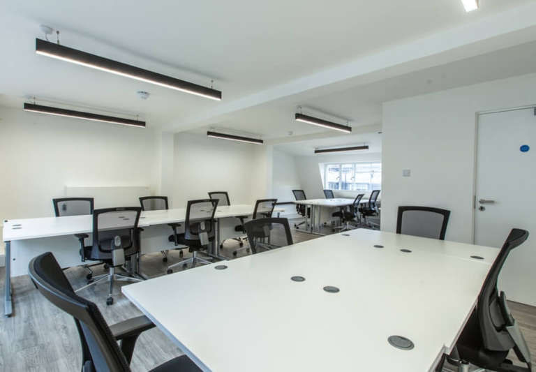 4 to 40 Person Private Office Suites to rent in *Marylebone*, Central London NW1