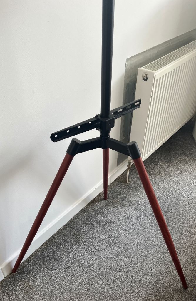 Tv tripod stand 