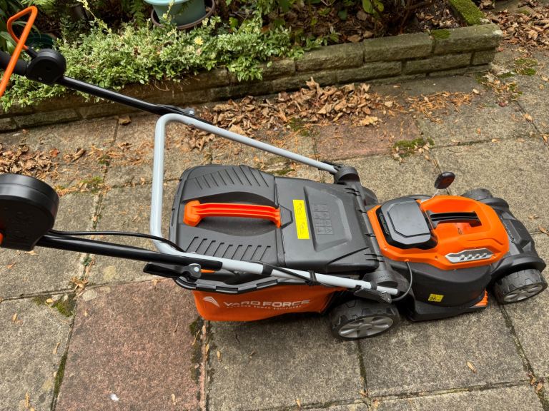 image for Yardley Cordless Lawn Mower