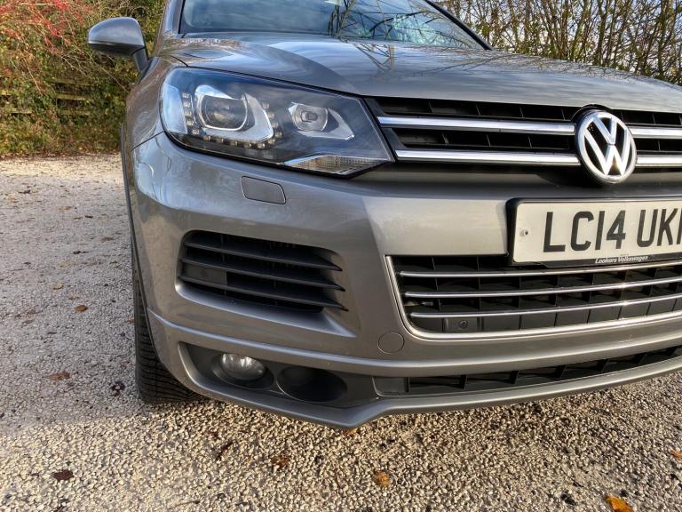 2014 Volkswagen Touareg 3.0 TDI V6 BlueMotion Tech R-Line Tiptronic 4WD Euro 5 (s/s) 5dr ESTATE D...