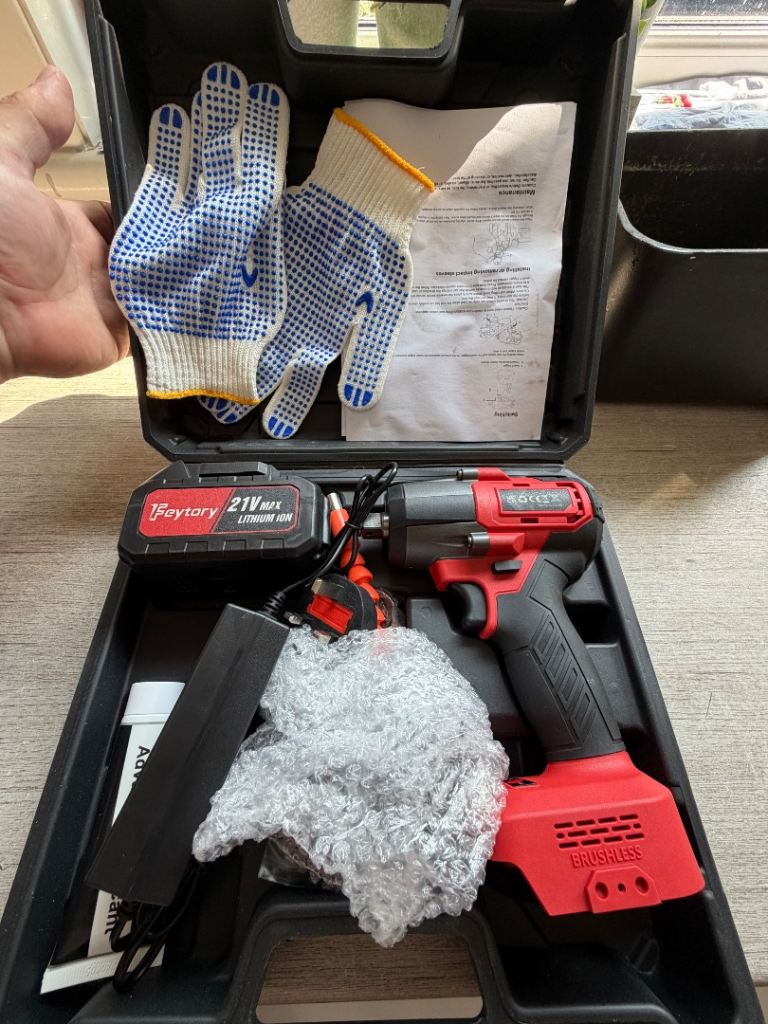 Feytory Cordless Impact Wrench Kit – As Good As New