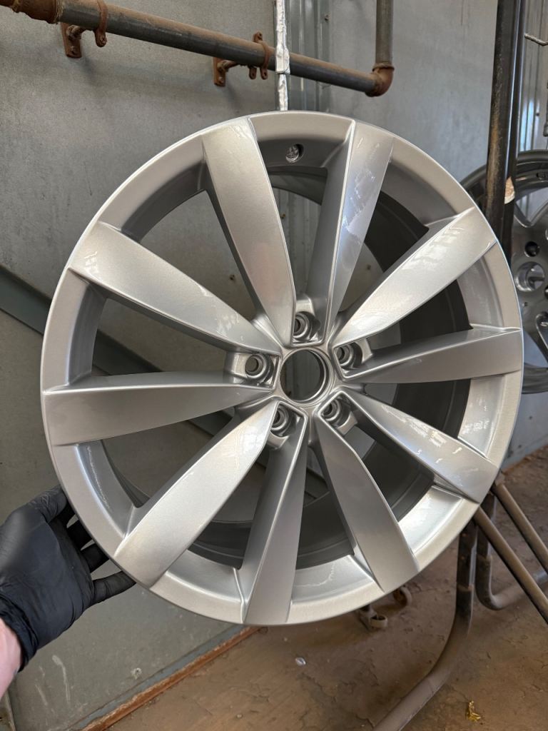 Vw scirocco 19” alloys 