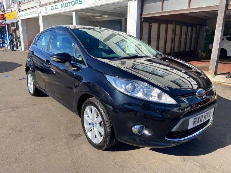 2011 Ford Fiesta 1.25 Zetec Climate 5-Dr 54000mls Panther Black