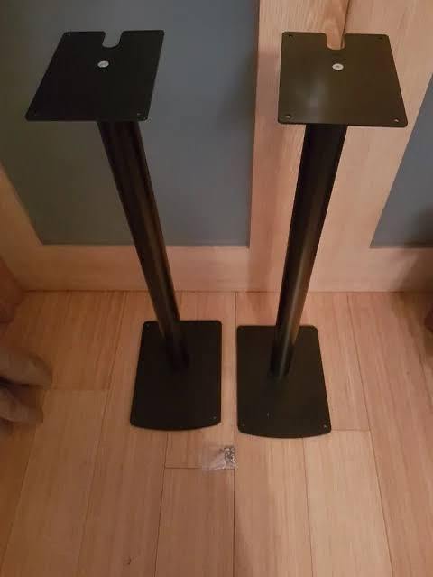Pair of Pixel T-80 bookshelf speaker stands