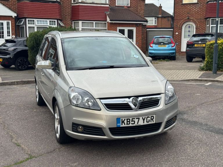 Vauxhall Zafira Automatic