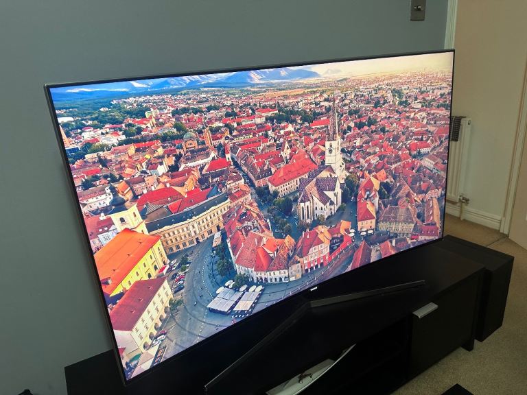 image for Samsung Smart tv 55” 4K WiFi 