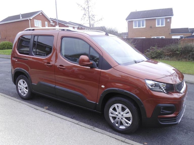 2021 Peugeot RIFTER HORIZON TD WHEELCHAIR ACCESS