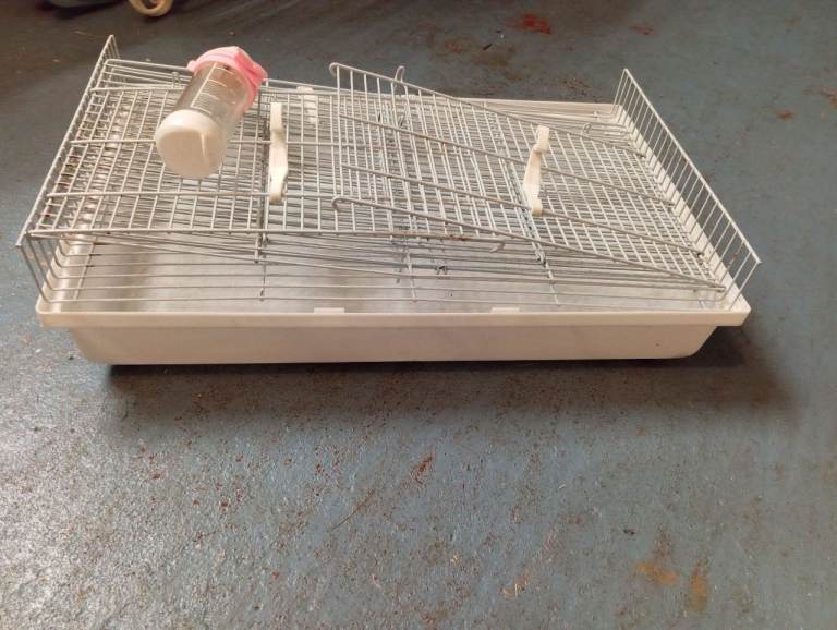Hamster cage, collapsible playpen, two water bottles