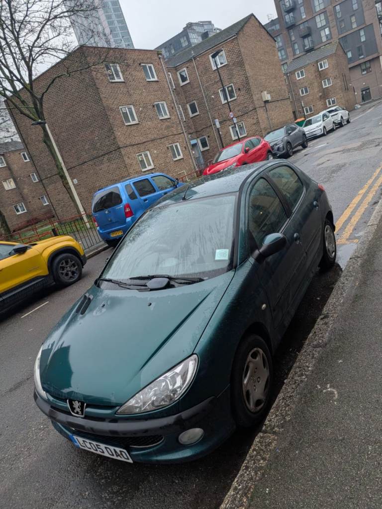 206 Peugeot 206 automatic 1.4 5 doors