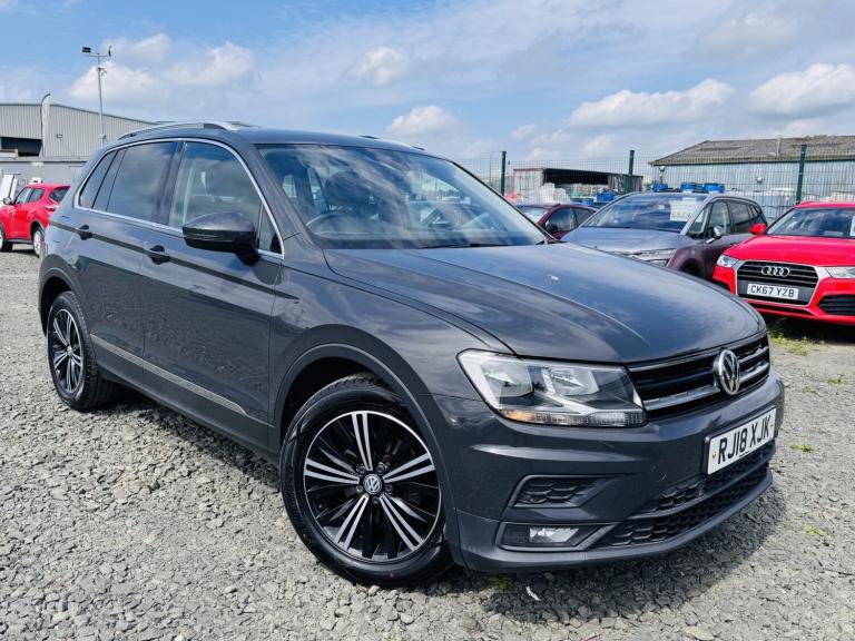 VOLKSWAGEN TIGUAN 2.0 TDI SE Navigation 2018
