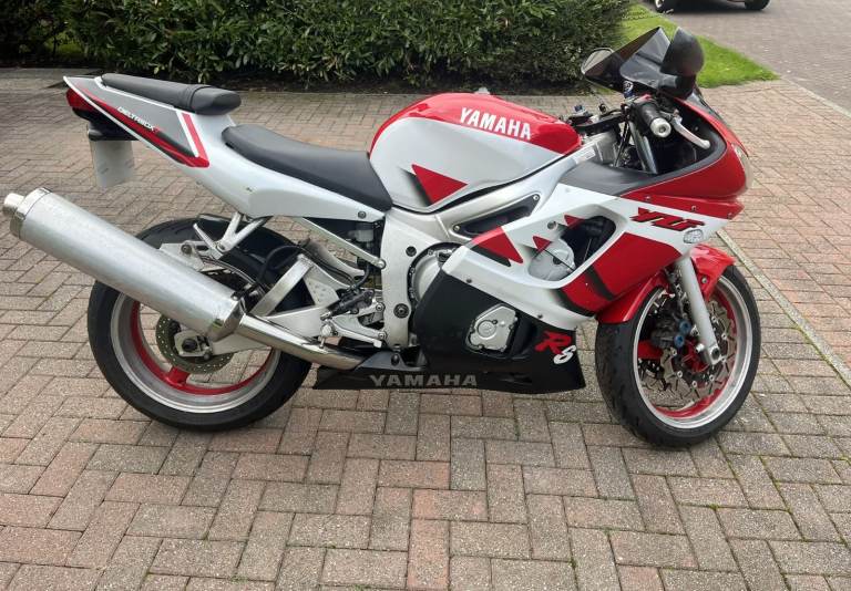 1999 Yamaha YZF-R6 5EB | Original First-Year R6 | 17,319 Miles | T-Reg