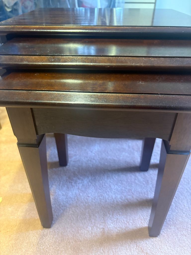 Mahogany Nest of tables