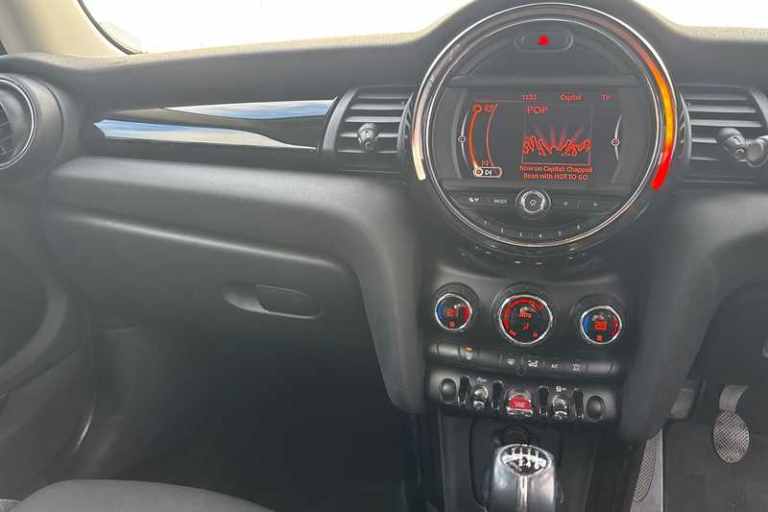 2017 MINI Hatch 2.0 Cooper S Hatchback 3dr Petrol Manual Euro 6 (s/s) (192 ps) Hatchback Petrol M...