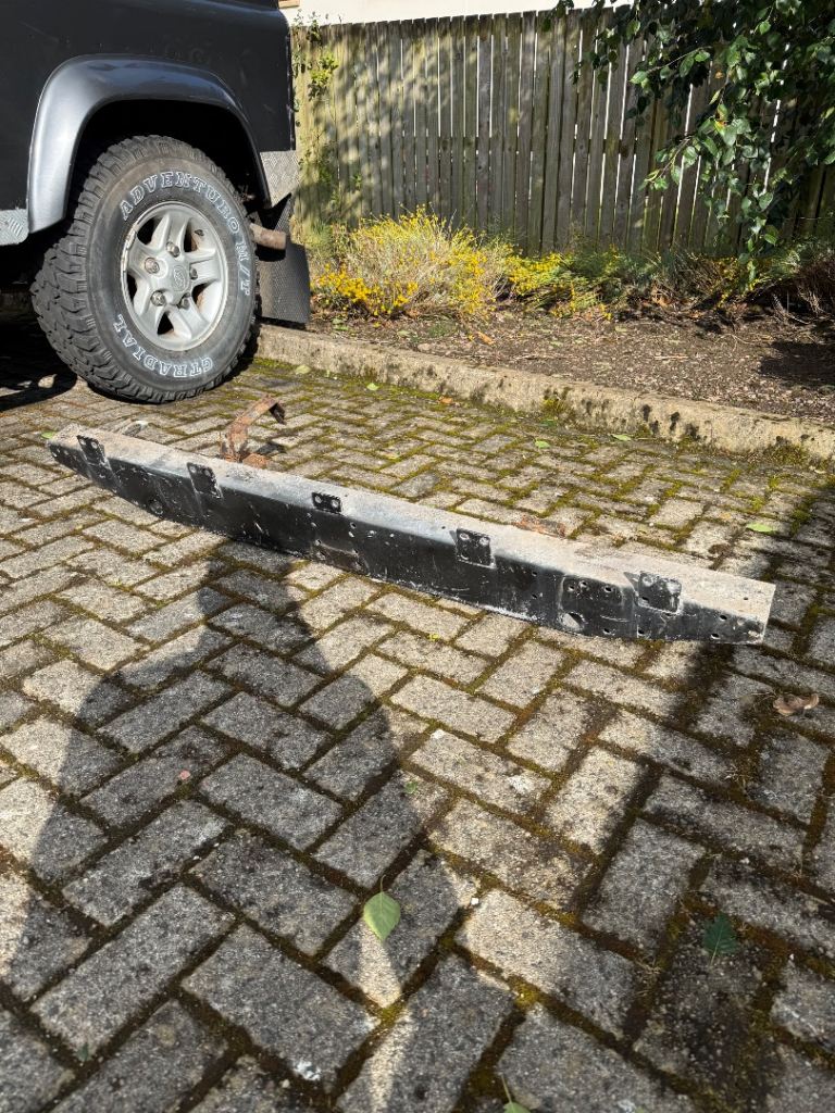 Defender rear cross member 