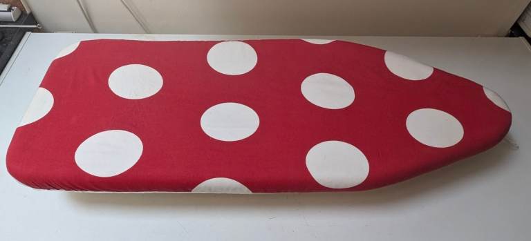 Tabletop Ironing Board