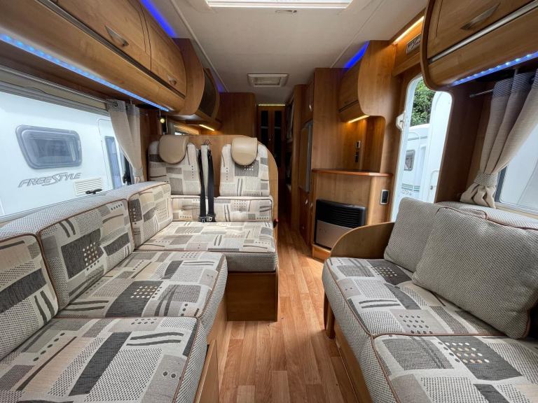 Fiat DUCATO 40 MAXI 130 M-JET AUTO-TRAIL APACHE SE 