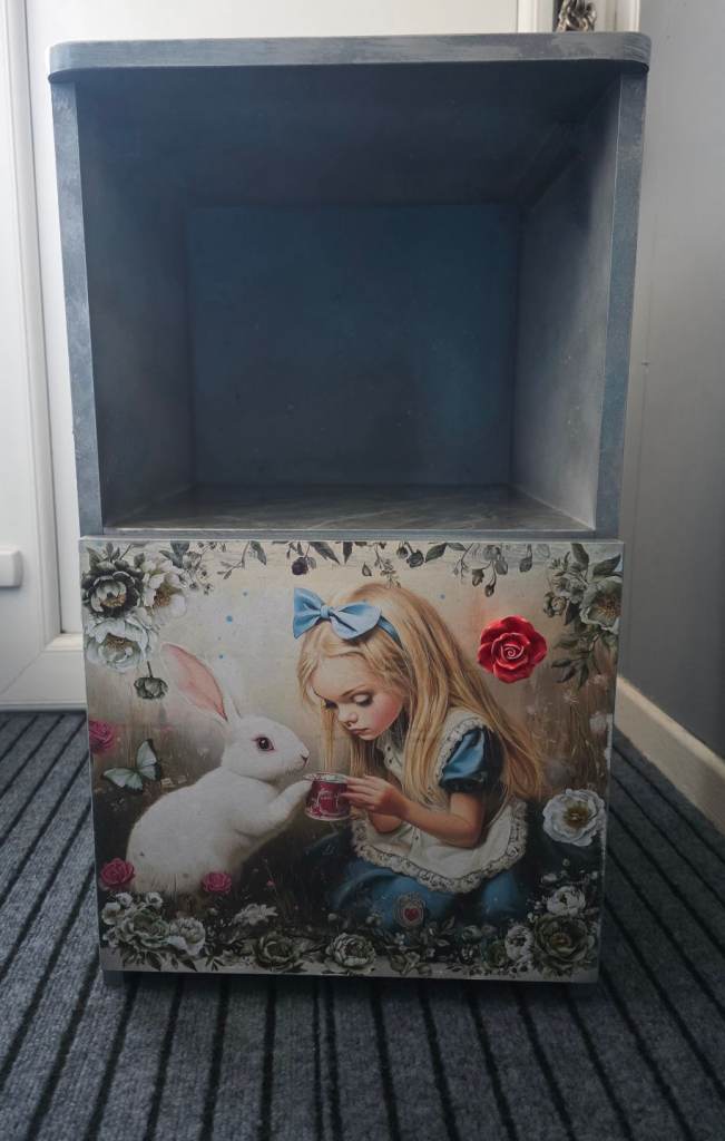 Upcycled cabinet 60x36x30cm 