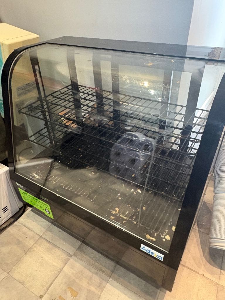 Adexa Countertop Display Fridge – Used Catering Equipment
