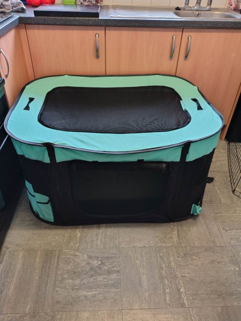 Large animal play pen