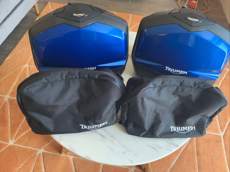 Genuine Pair Side Panniers Luggage Triumph 1050 Sprint ST / Tiger Blue 