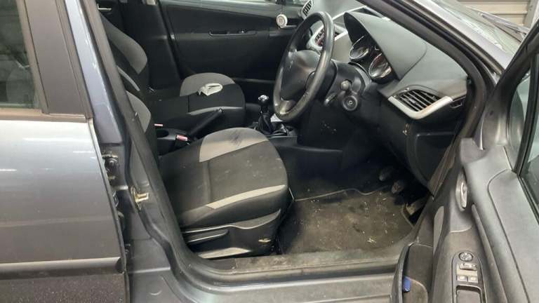 2009 Peugeot 207 1.4 HDi S 5dr [AC] HATCHBACK DIESEL Manual